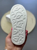 زیره ضدلغزش و راحت صندل تابستانی بچه‌گانه